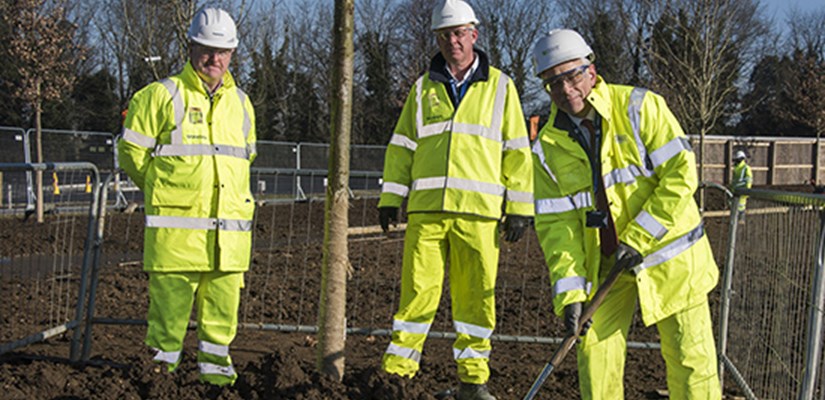 Located in the northern area of the 150-hectare site, the small oak marked the symbolic halfway point of the project’s tree-planting programme Located in the northern area of the 150-hectare site, the small oak marked the symbolic halfway point of the project’s tree-planting programme