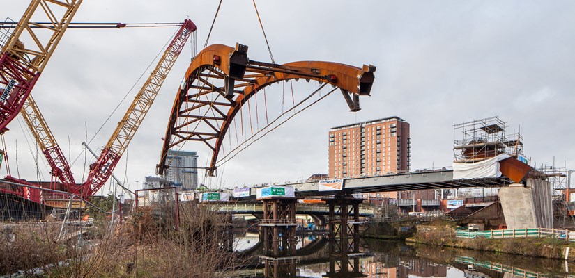 The arches are the centre-piece of the Ordsall Chord. The arches are the centre-piece of the Ordsall Chord.