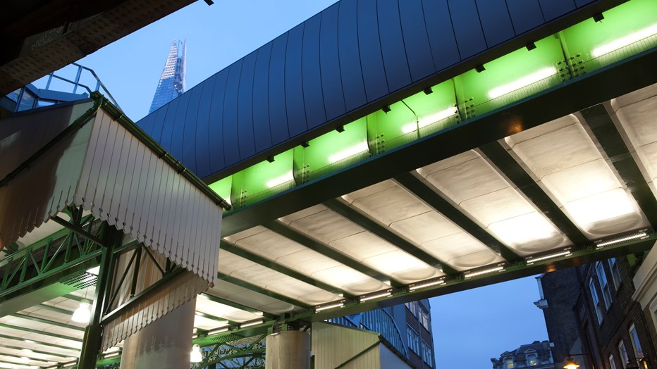 Borough Viaduct. Borough Viaduct.