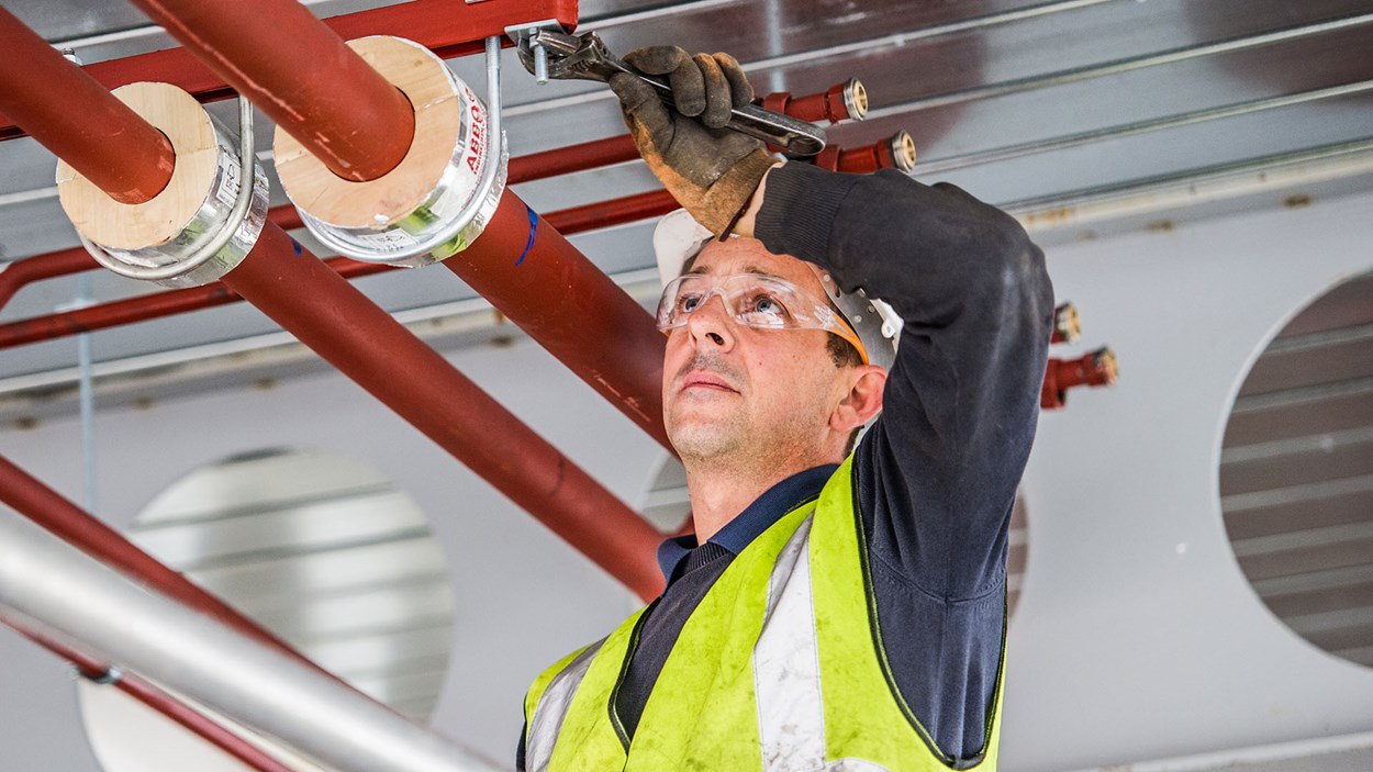 A Skanska engineer at a fit out project