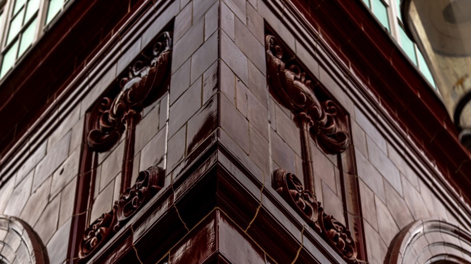 The Knightsbridge Estate Details on the The Knightsbridge Estate building