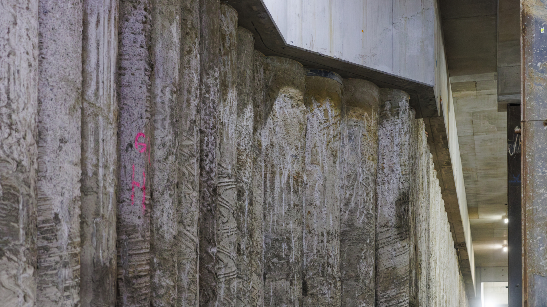 Secant Wall, 2 Finsbury Avenue