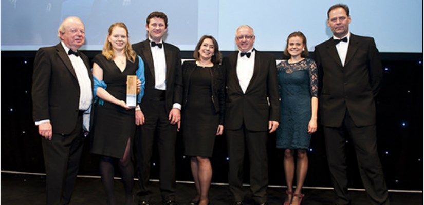 Skanska’s David Mason (third from left) and Alice Tuddenham (second from right) receiving the award with M&E Real Estates. Skanska’s David Mason (third from left) and Alice Tuddenham (second from right) receiving the award with M&E Real Estates.