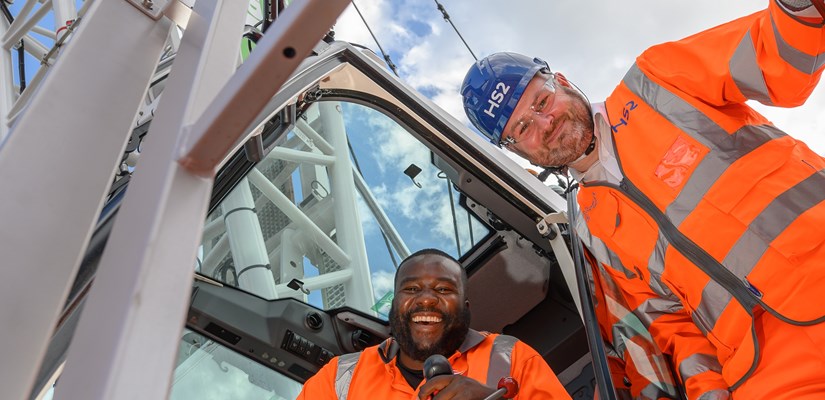 HS2 Minister Andrew Stephenson and SCS Electric Crane Operator Leon Sobers