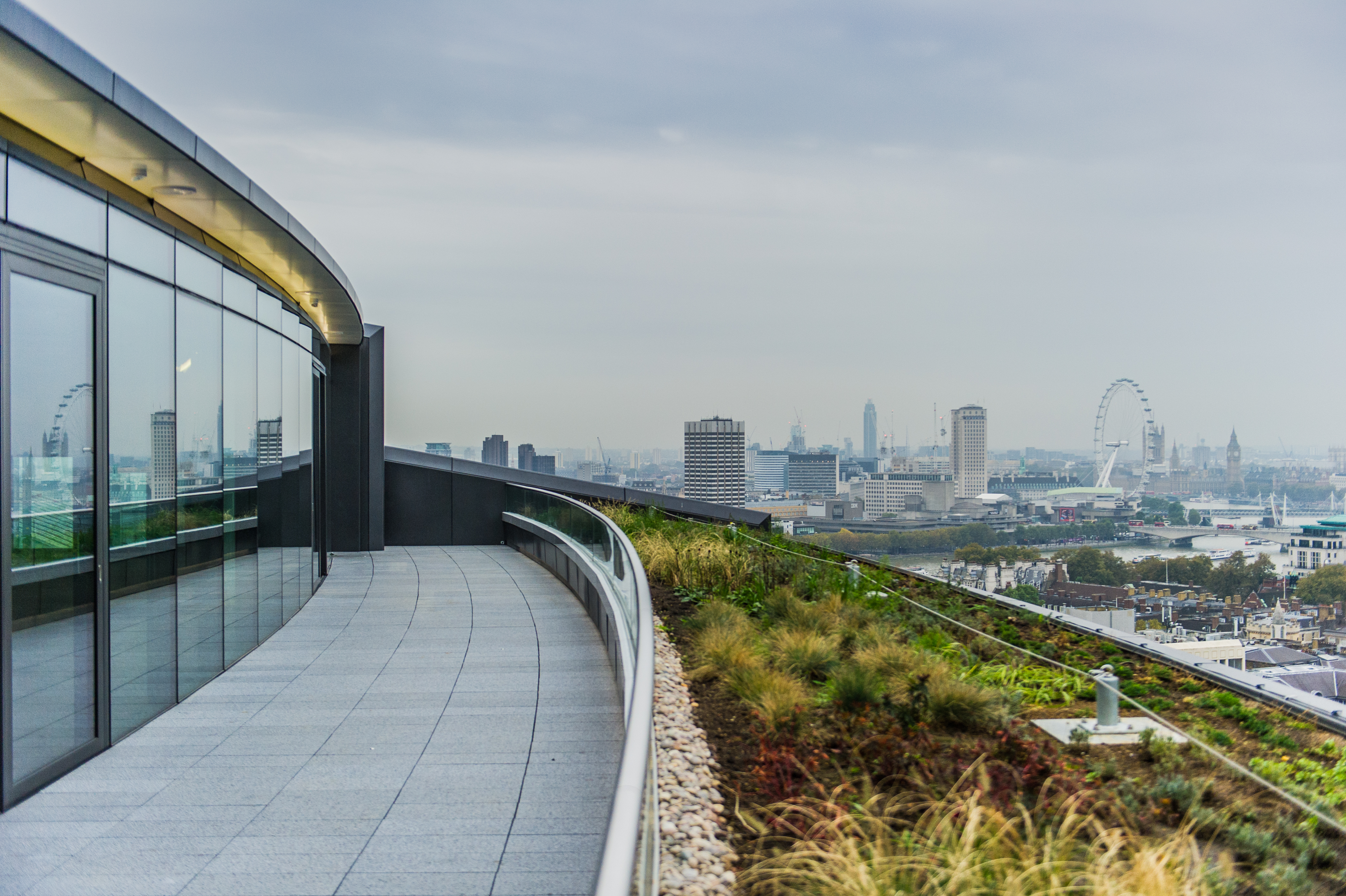 Rooftop garden at One New Street Square