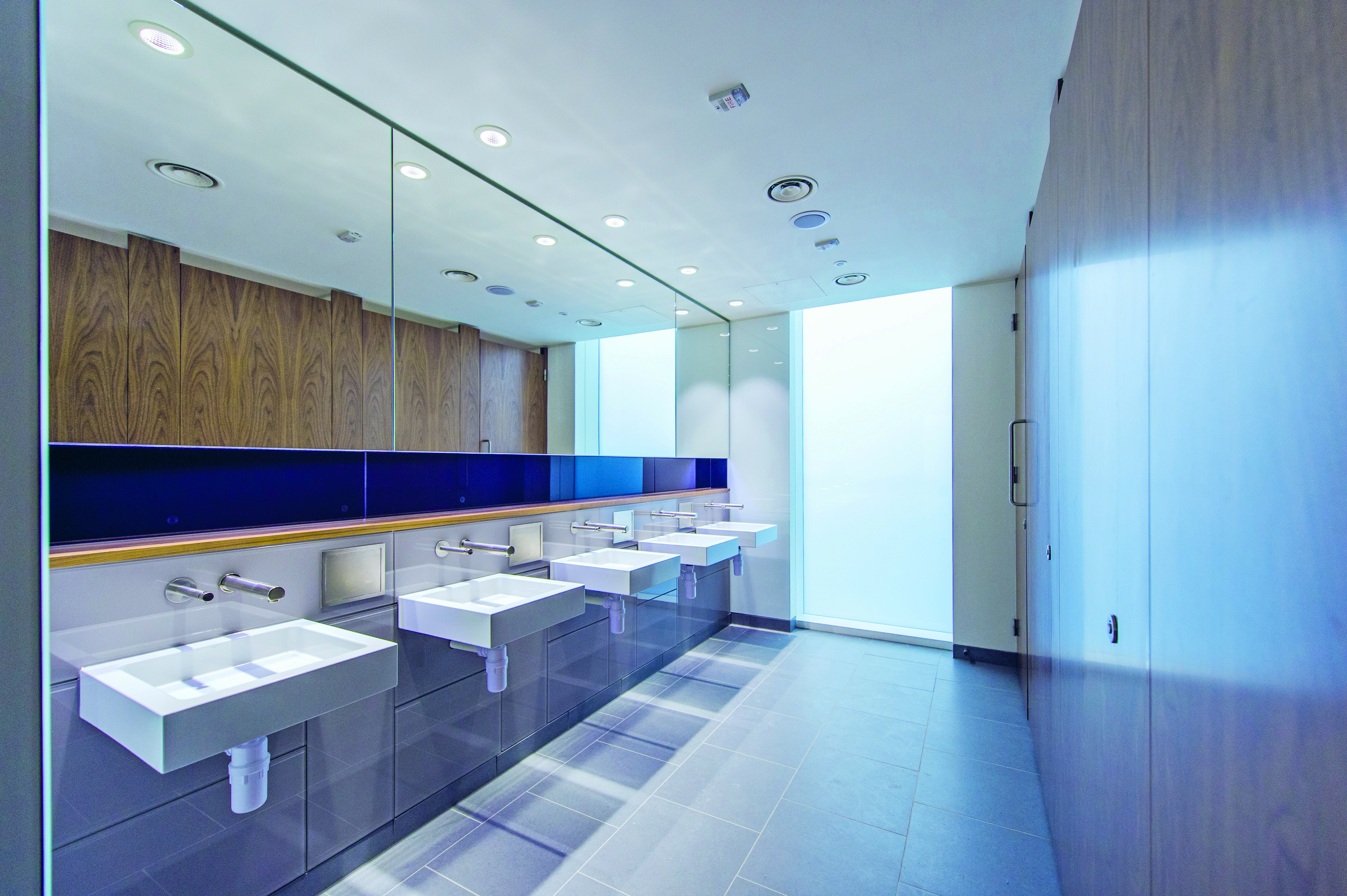 Facilities in The Monument Building