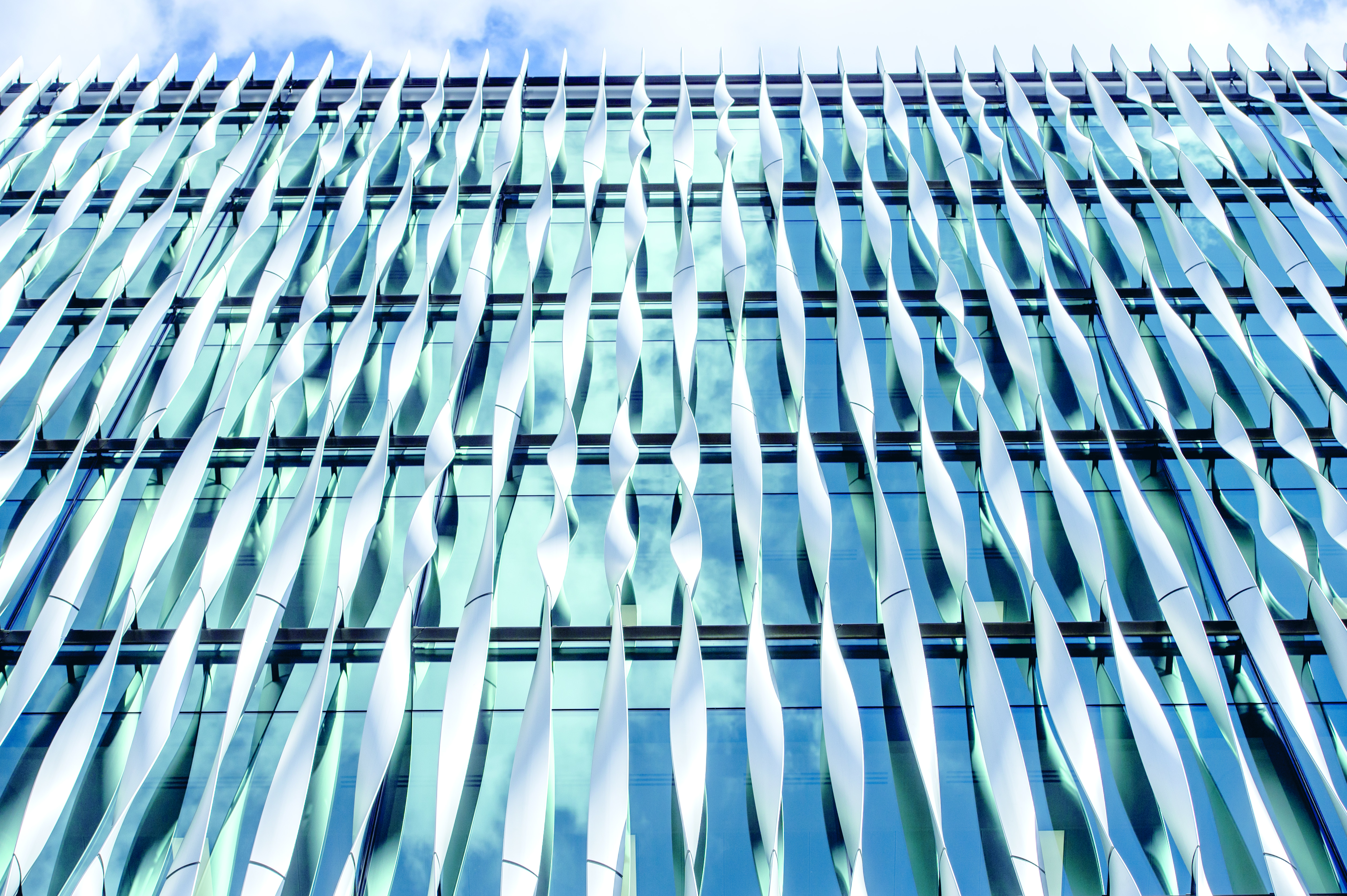 The Monument Building façade 