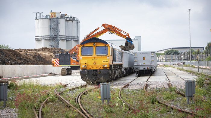 HS2’s London Logistics Hub celebrates transporting one million tonnes of spoil by rail
