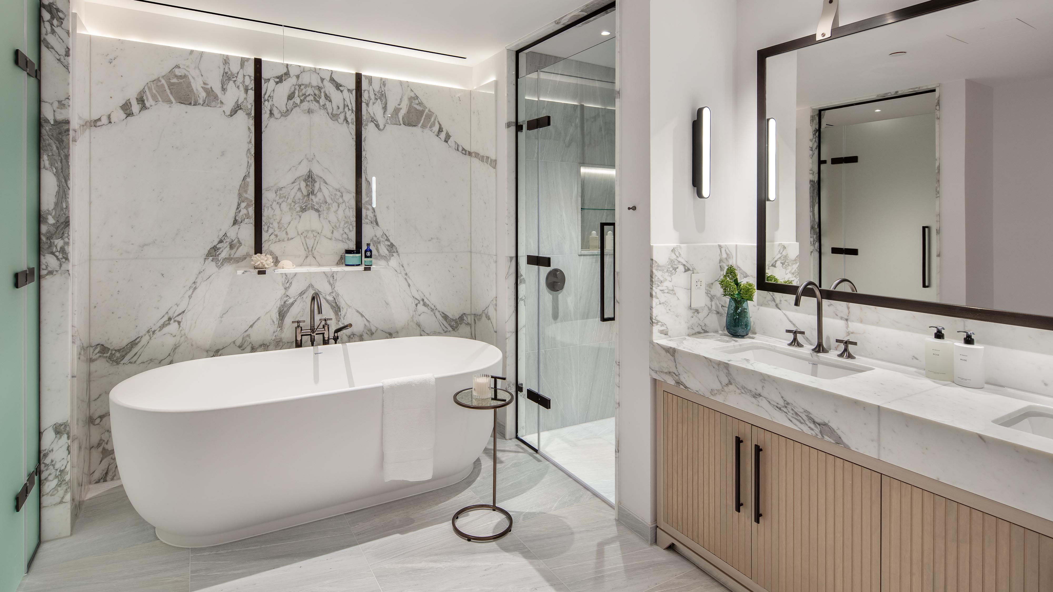 Knightsbridge Garden - Apartment bathroom