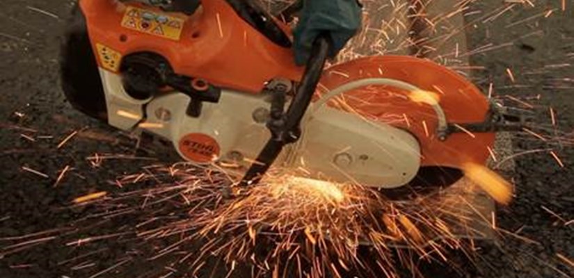 Skanska, STIHL and CSkills in drive to promote best practice in cut-off saw use Skanska, STIHL and CSkills in drive to promote best practice in cut-off saw use