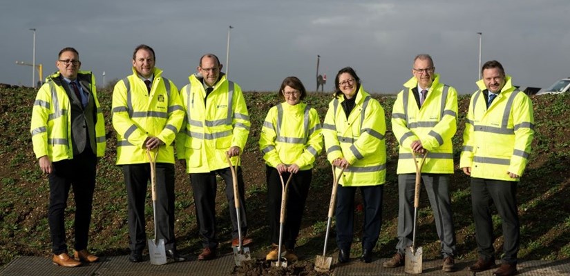 (From L to R) Gareth Moores (NH), Charlie Bell (Mott MacDonald), Chris Taylor (NH), Nicola Bell (NH), Katy Dowding (Skanska), Willie McCormick (Skanska), Lee Galloway (NH) (From L to R) Gareth Moores (NH), Charlie Bell (Mott MacDonald), Chris Taylor (NH), Nicola Bell (NH), Katy Dowding (Skanska), Willie McCormick (Skanska), Lee Galloway (NH)